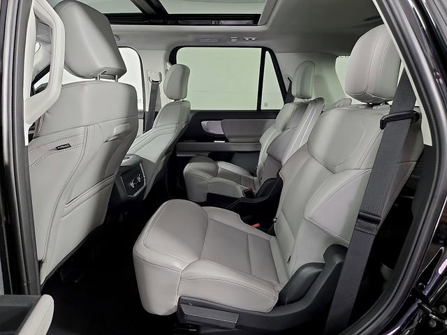 Certified 2025 Ford Expedition Active RWD image 11