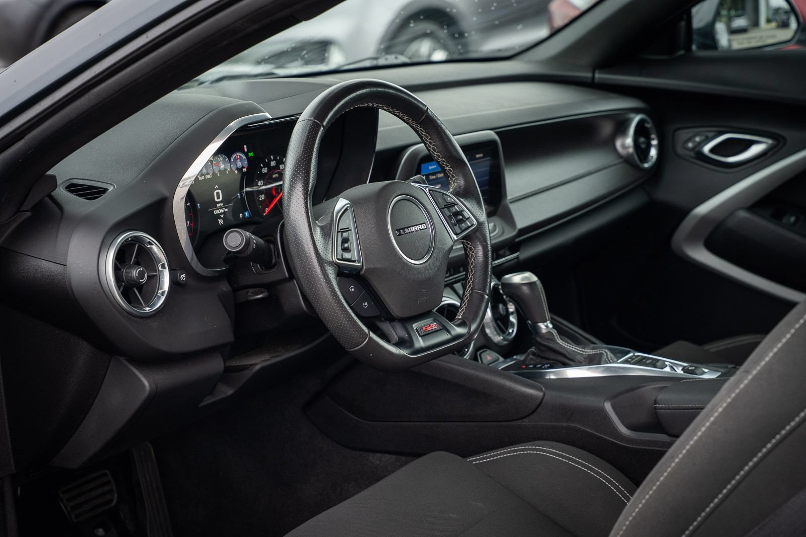 Used 2019 Chevrolet Camaro SS RWD image 34