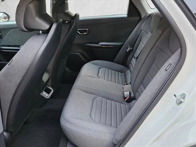 Used 2025 Kia K4 EX FWD image 16