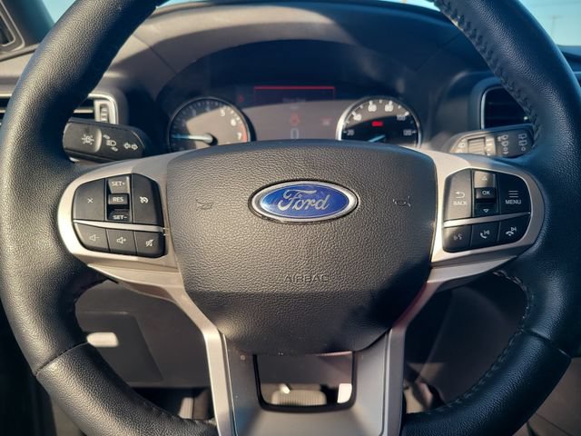 Certified 2023 Ford Explorer XLT w/ Equipment Group 202A AWD/4WD image 13