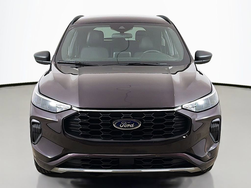 Certified 2023 Ford Escape ST-Line AWD/4WD image 9
