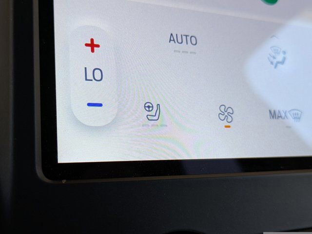 Certified 2023 Ford Edge SEL w/ Convenience Package image 27