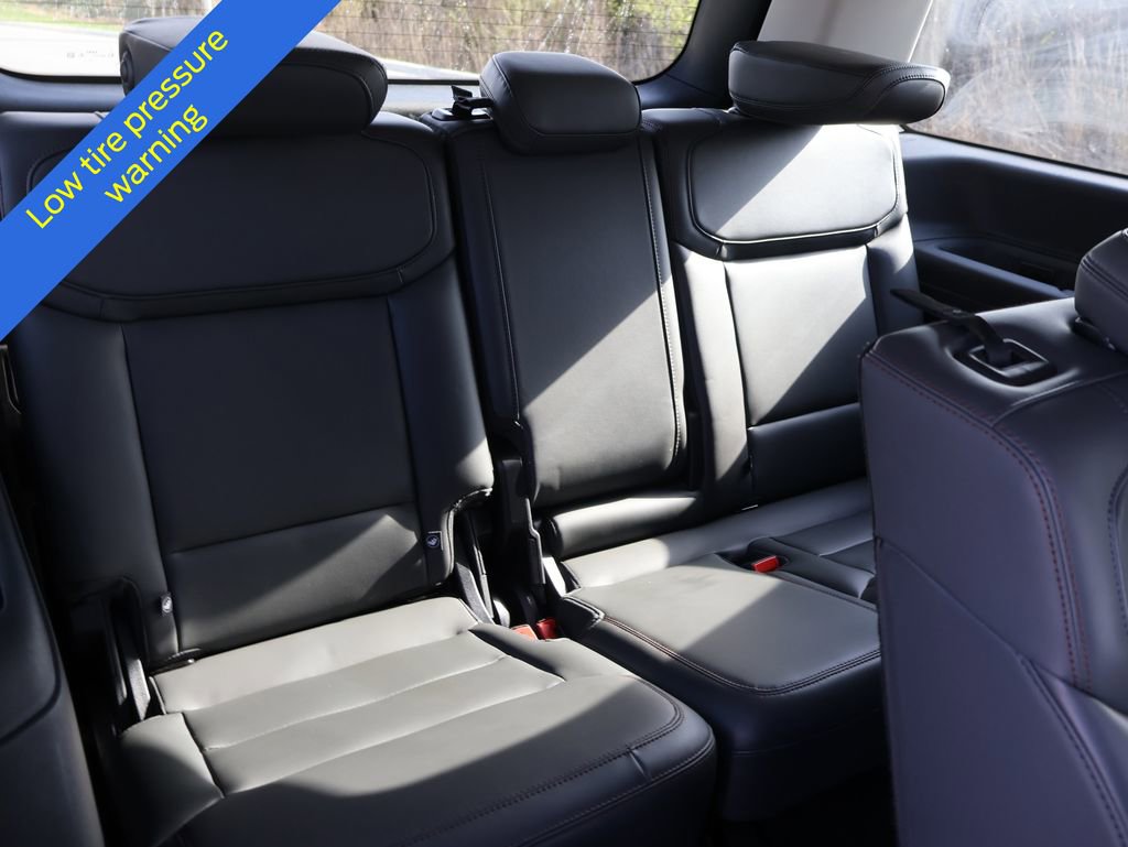 Certified 2025 Ford Expedition Active AWD/4WD image 13