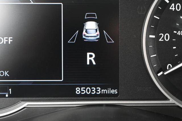 Used 2018 Nissan Kicks SV image 33