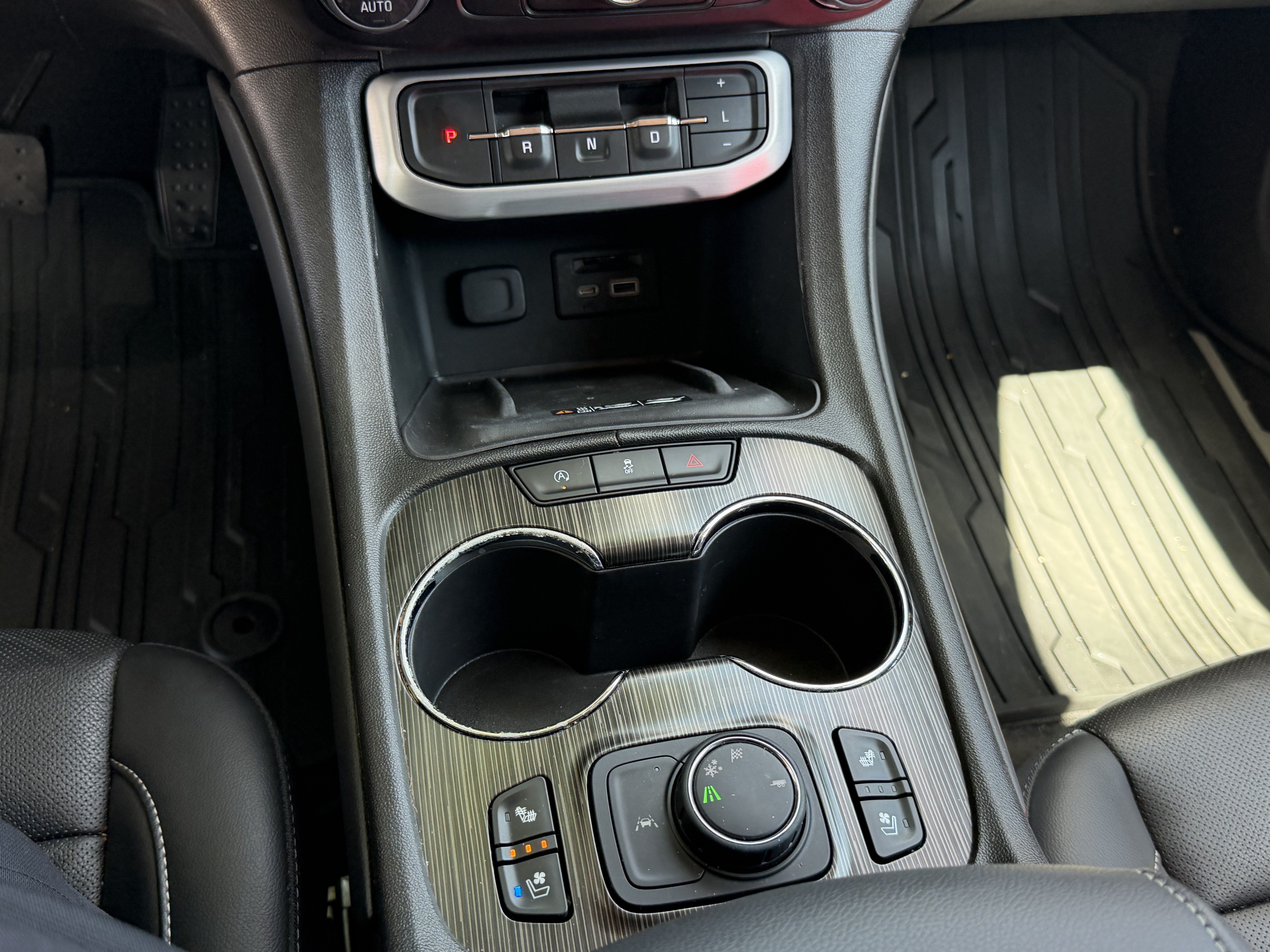 Used 2023 GMC Acadia SLT w/ Elevation Edition FWD image 20