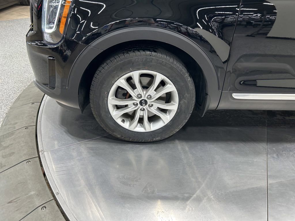 Used 2020 Kia Telluride LX AWD/4WD image 34