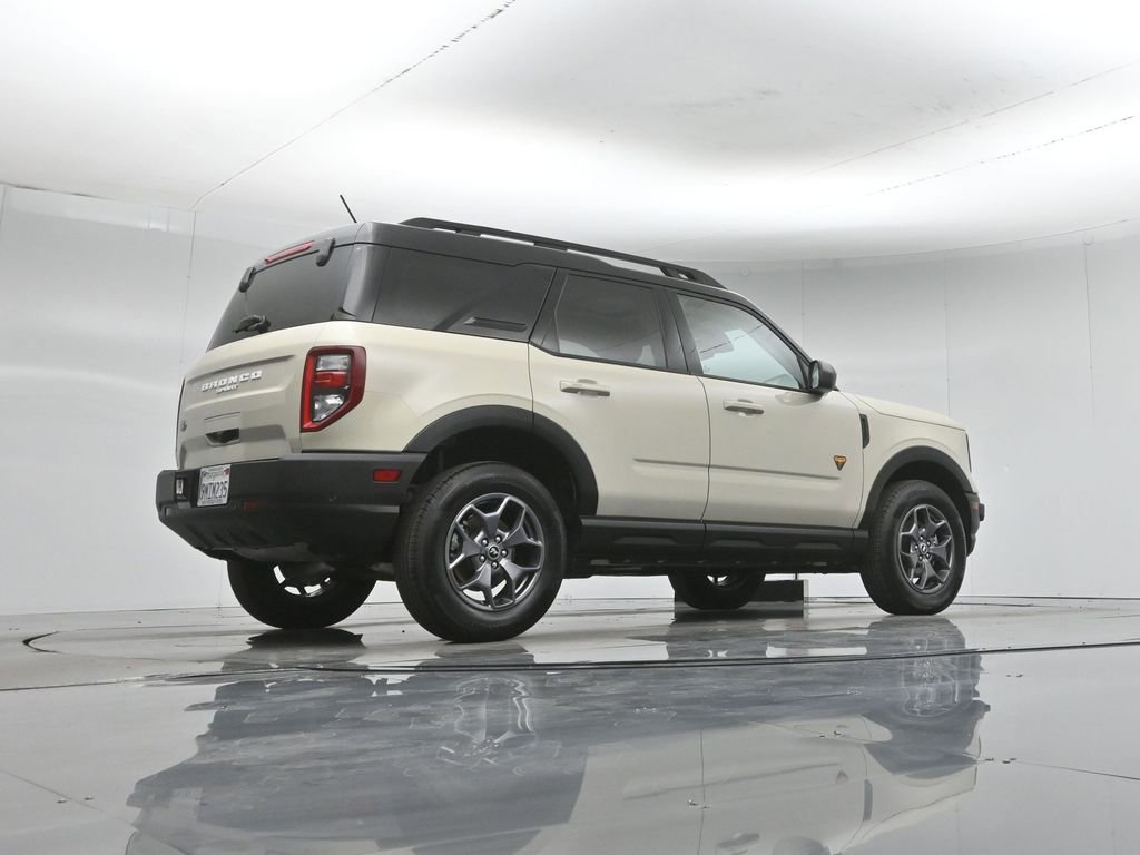 Certified 2024 Ford Bronco Sport Badlands w/ Premium Package AWD/4WD image 54