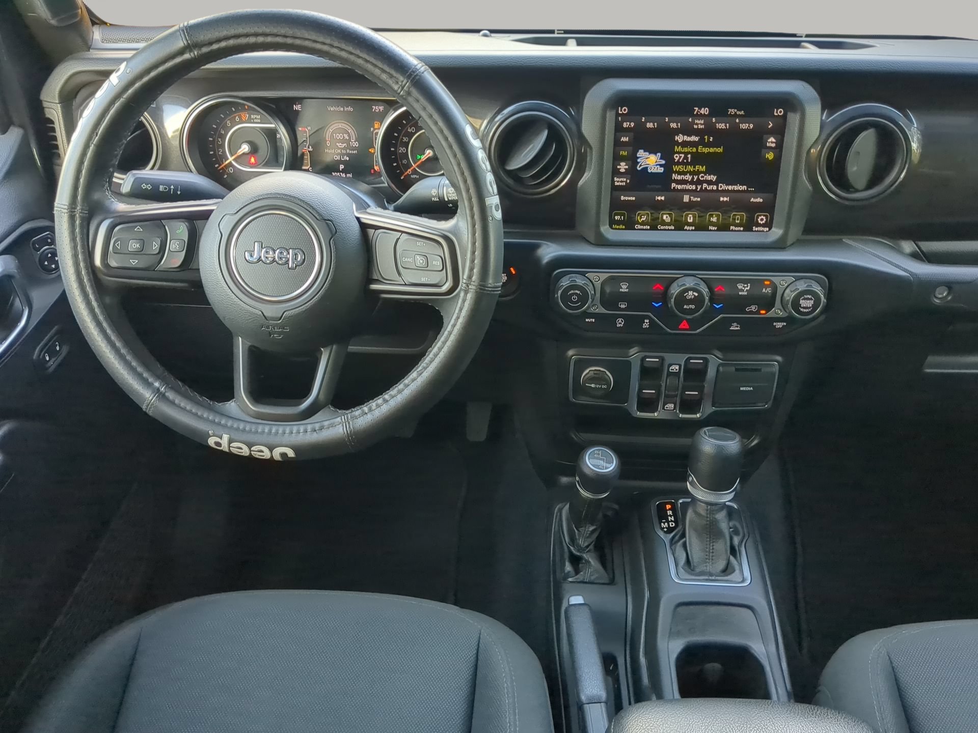 Used 2022 Jeep Gladiator Sport AWD/4WD image 48
