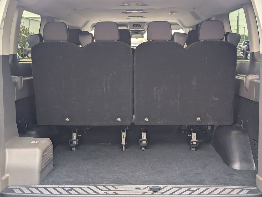 Certified 2024 Ford Transit 350 XLT RWD image 7