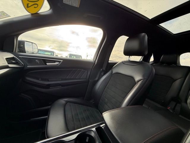 Certified 2021 Ford Edge ST-Line w/ Cargo Accessory Package image 19