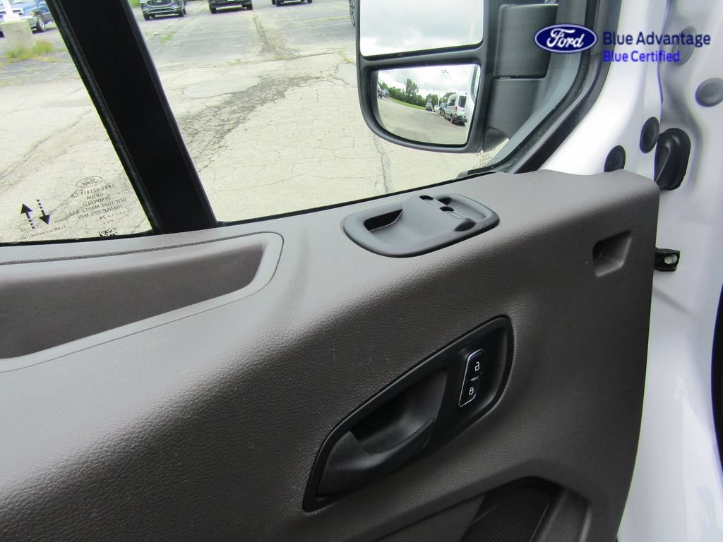 Certified 2024 Ford Transit 350 XLT RWD image 22
