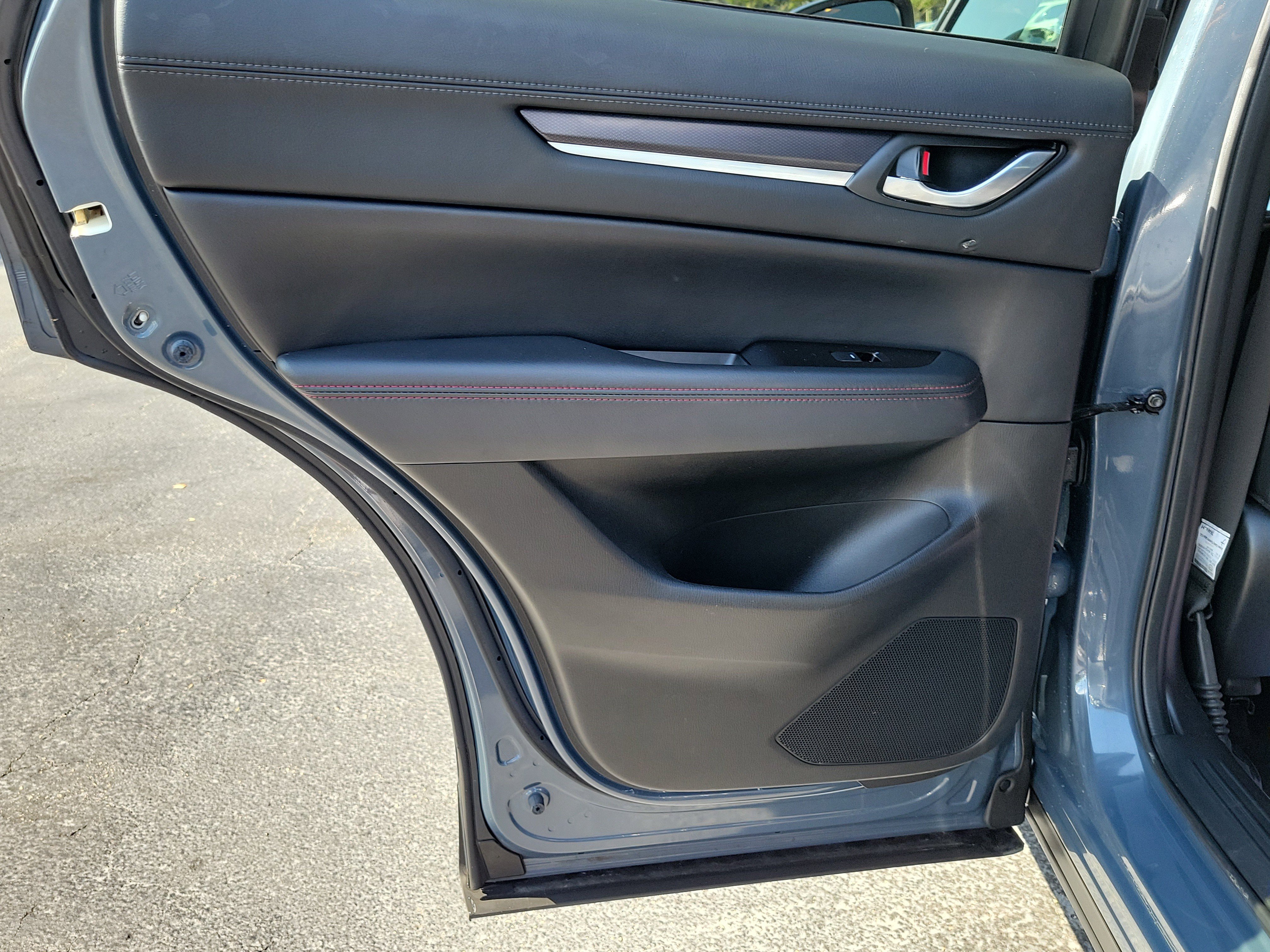 Used 2021 MAZDA CX-5 Carbon Edition FWD image 12