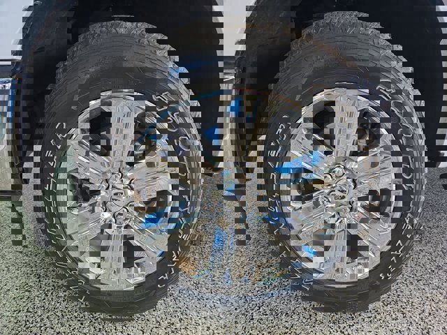 Certified 2019 Ford F150 XLT w/ Equipment Group 302A Luxury image 3