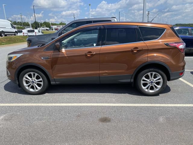Certified 2017 Ford Escape SE FWD image 4