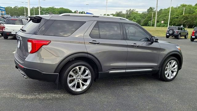 Certified 2021 Ford Explorer Platinum w/ Equipment Group 601A AWD/4WD image 8