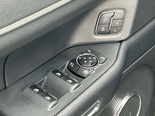 Certified 2023 Ford Expedition XLT image 28