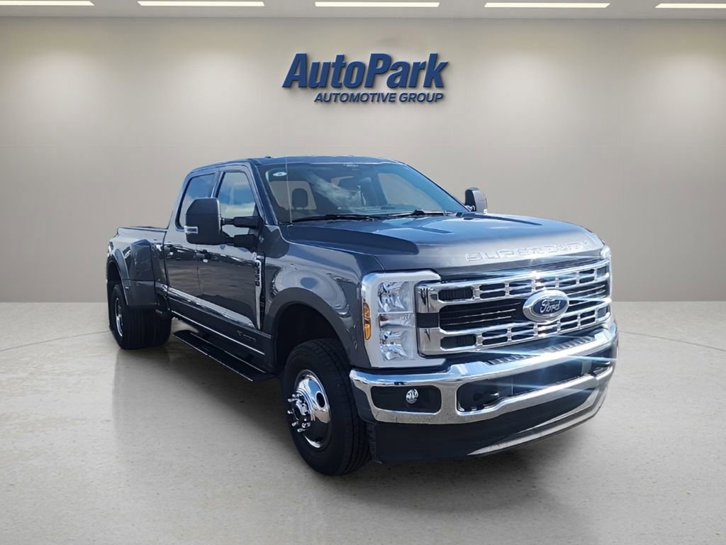 Certified 2025 Ford F350 XLT image 8