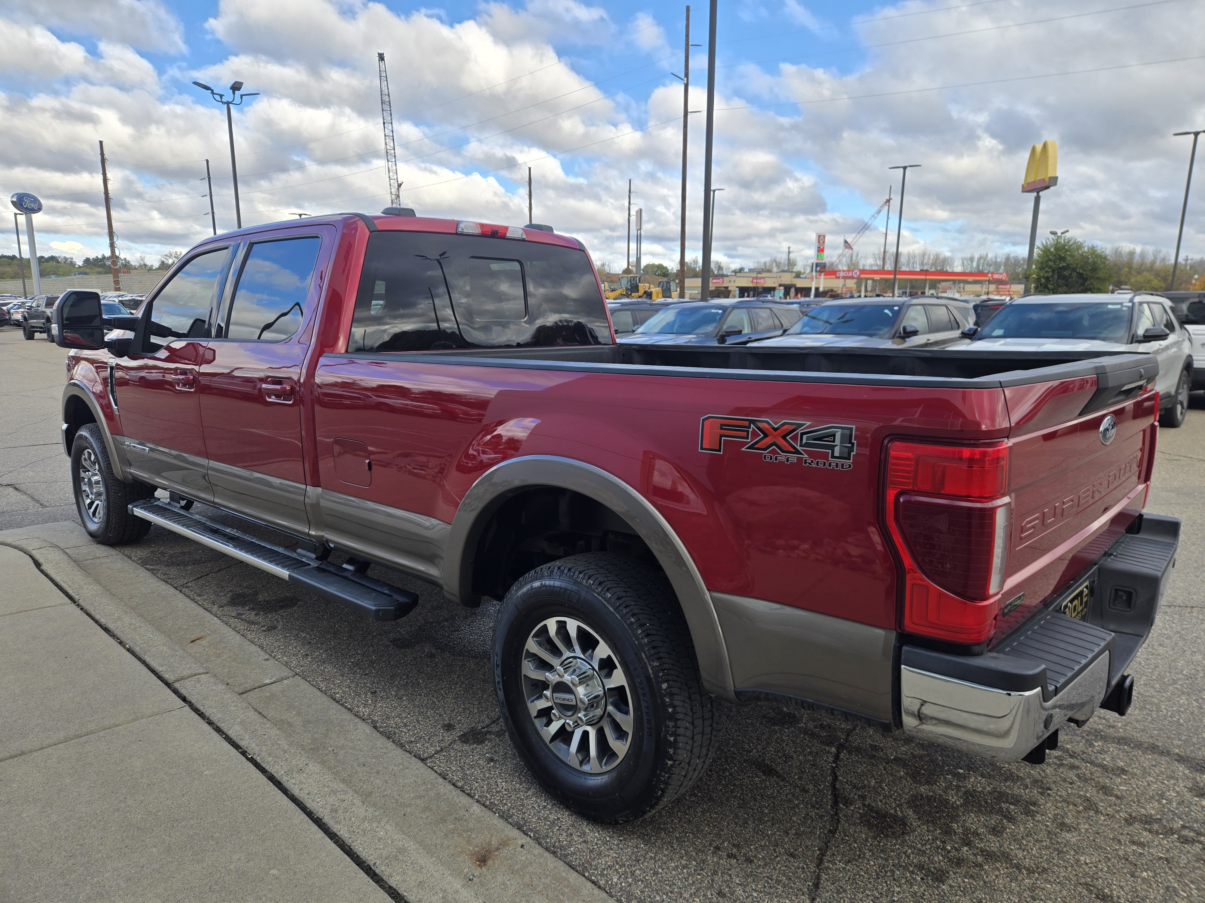Certified 2022 Ford F350 Lariat w/ Lariat Ultimate Package AWD/4WD image 18