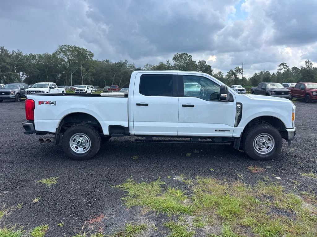 Certified 2024 Ford F250 XL w/ XL Off-Road Package AWD/4WD image 7