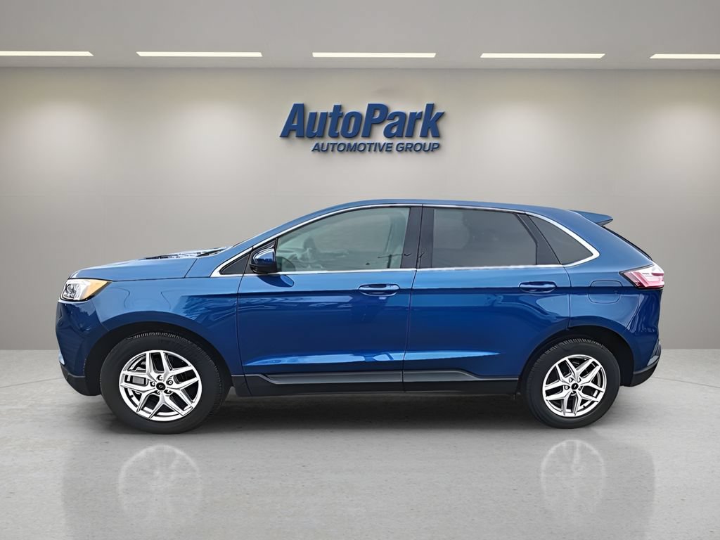 Certified 2023 Ford Edge SEL w/ Convenience Package AWD/4WD image 4