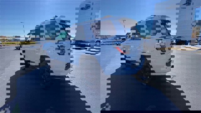 Used 2022 Toyota 4Runner SR5 image 4