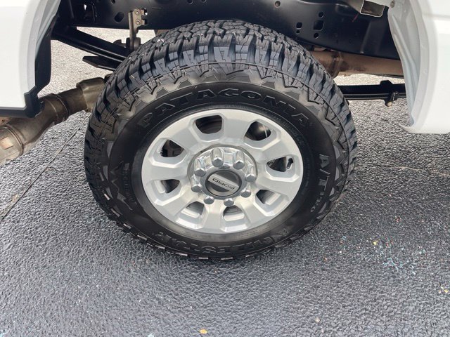 Certified 2024 Ford F250 XLT w/ FX4 Off-Road Package AWD/4WD image 9