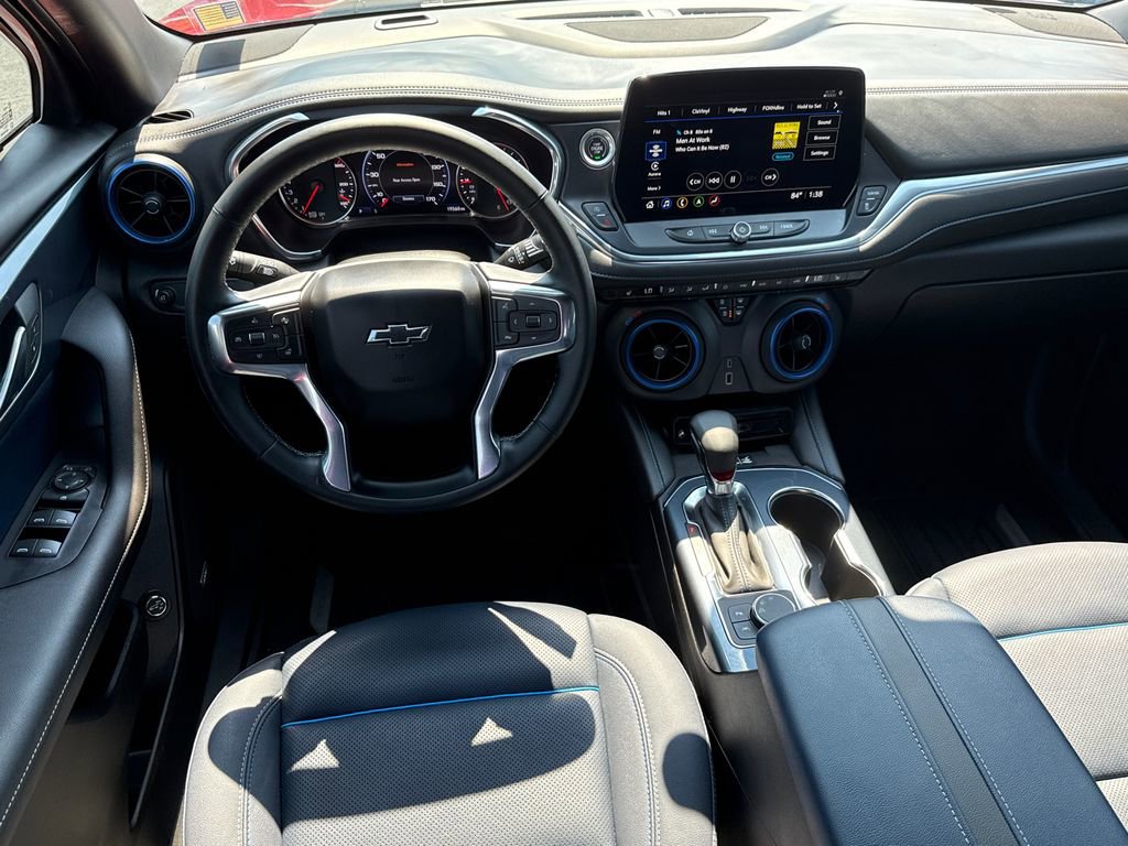 Used 2023 Chevrolet Blazer RS FWD image 23