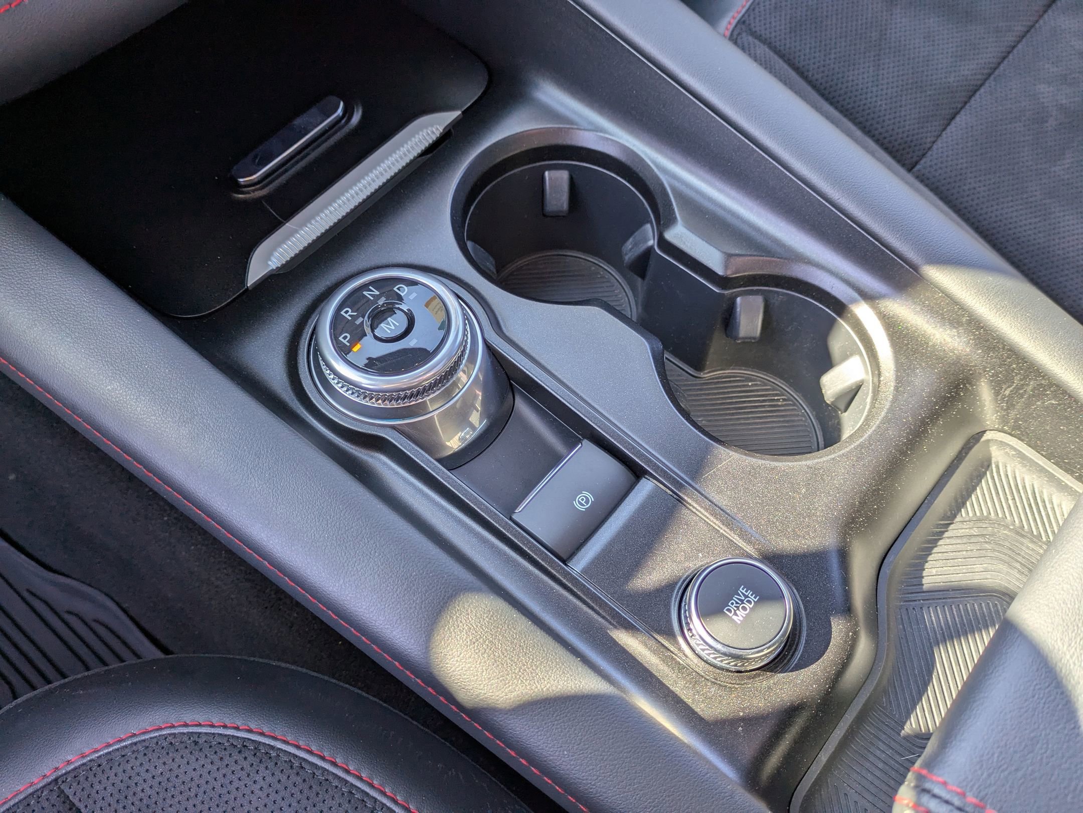 Certified 2025 Ford Explorer ST image 26