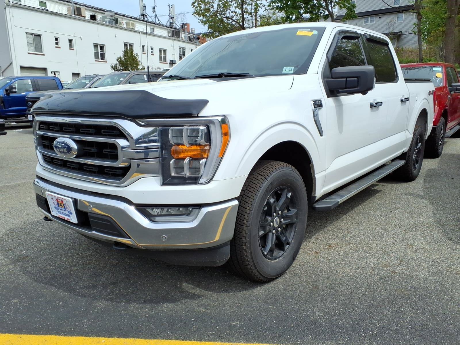 Certified 2022 Ford F150 XLT w/ Equipment Group 302A High AWD/4WD image 4