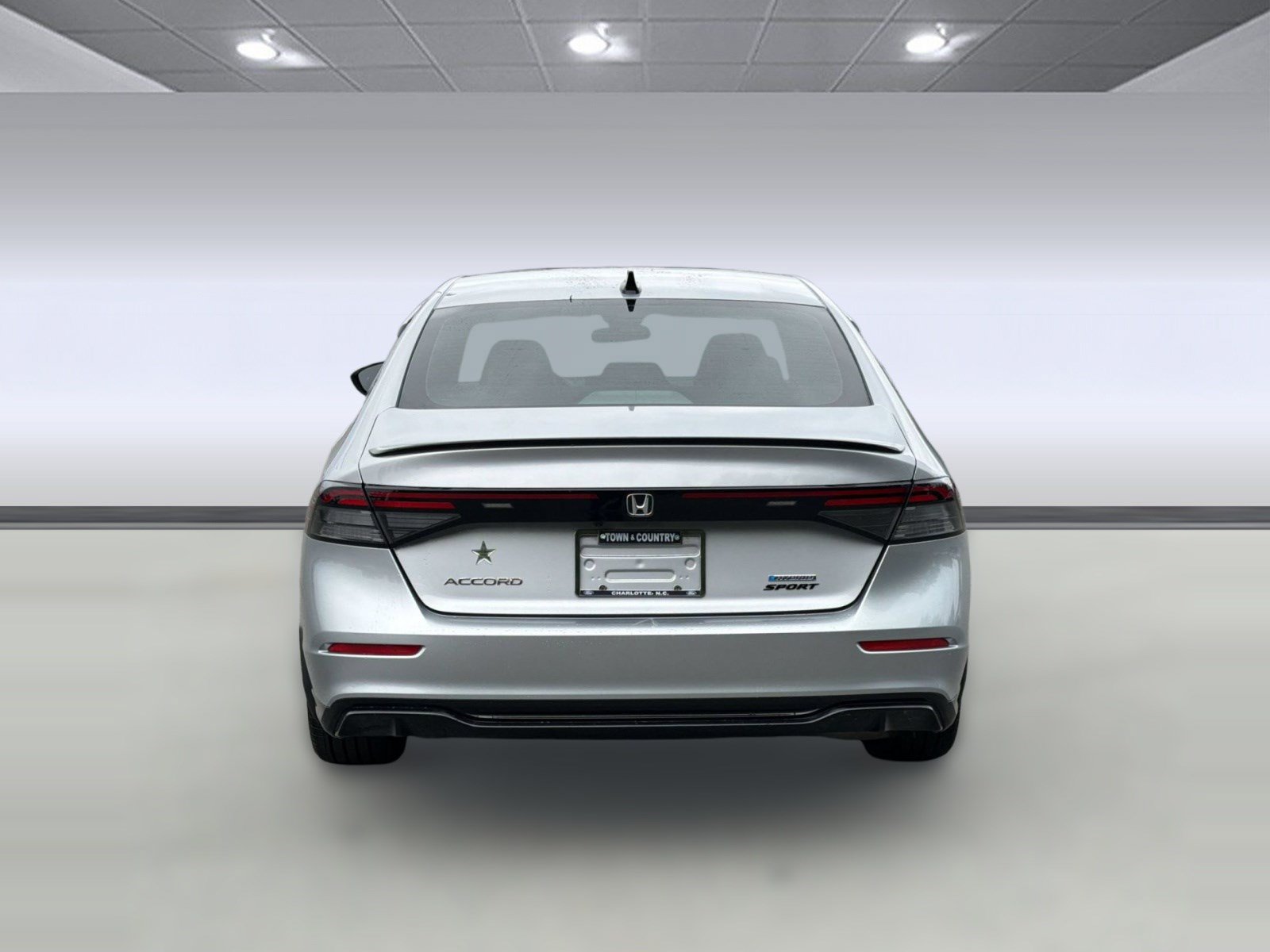 Used 2023 Honda Accord Sport image 10