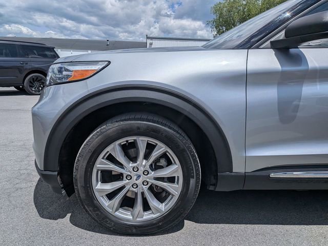 Certified 2023 Ford Explorer XLT w/ Equipment Group 202A AWD/4WD image 25