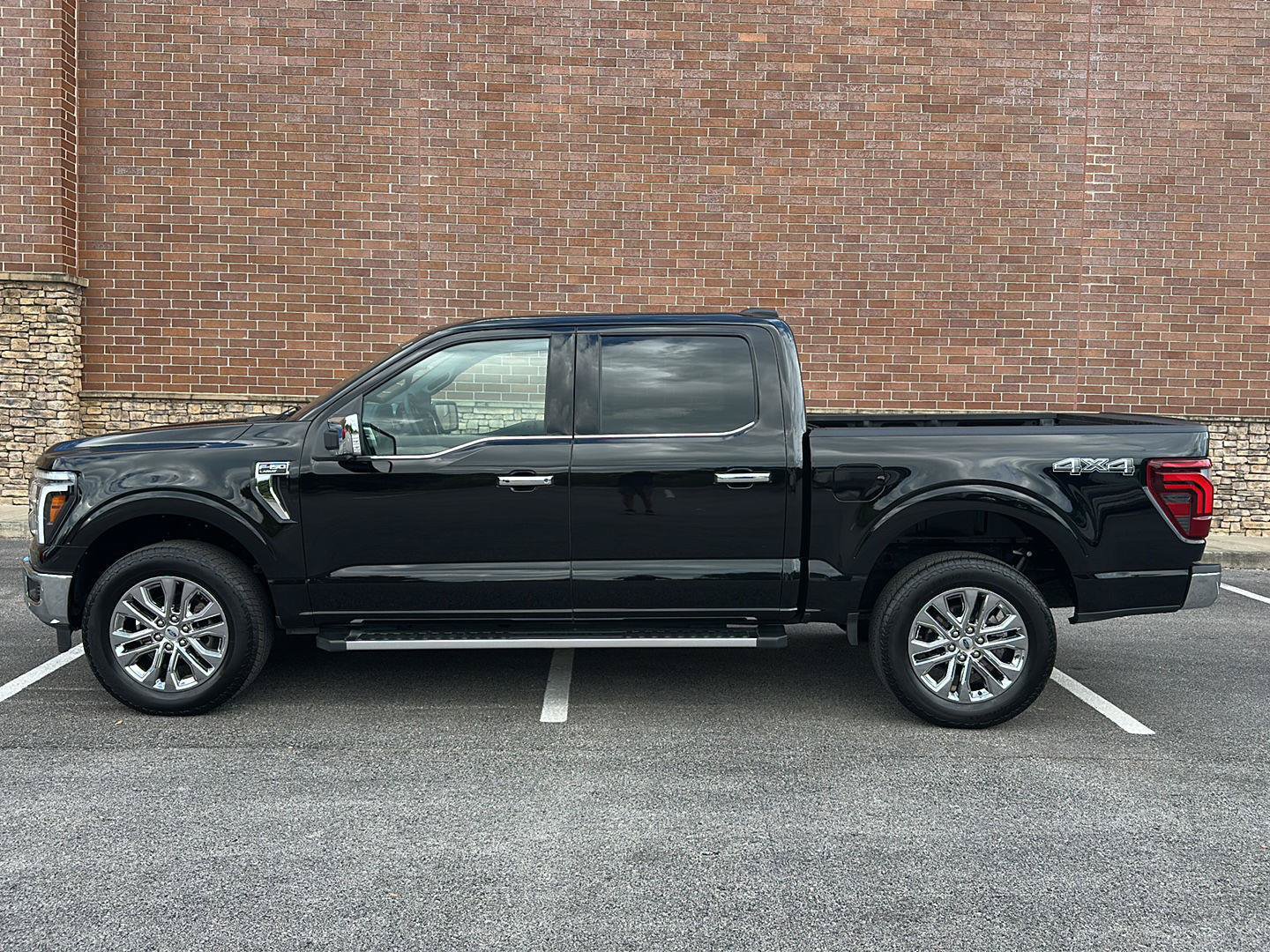 Certified 2026 Ford F150 Lariat w/ Equipment Group 501A Mid AWD/4WD image 2