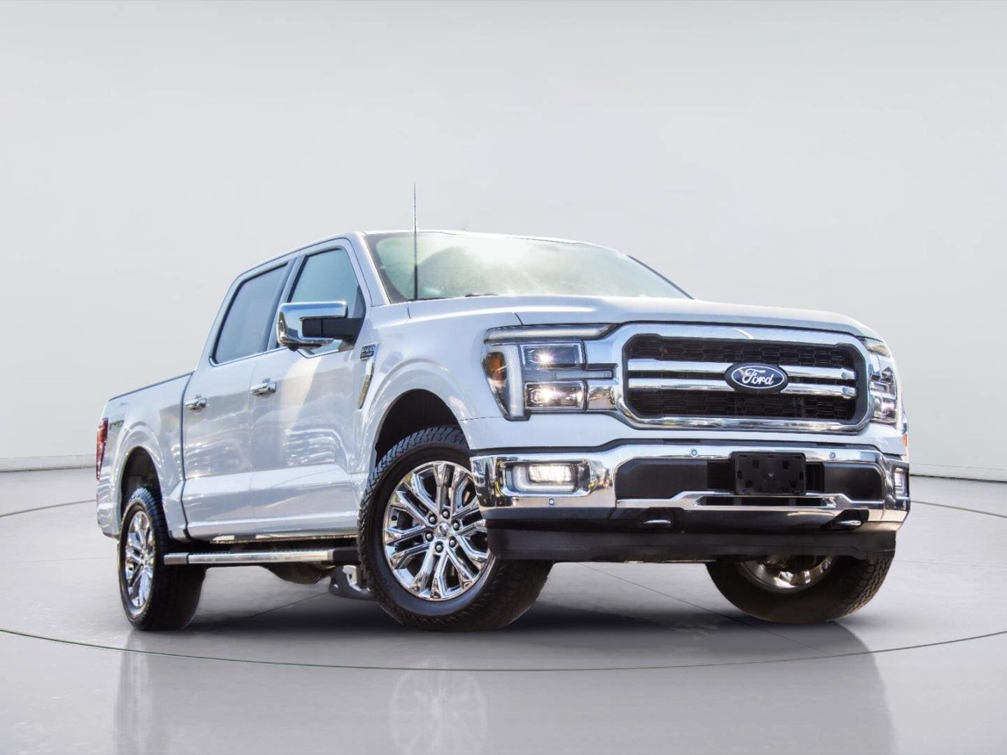 Certified 2024 Ford F150 Lariat w/ Bed Utility Package AWD/4WD image 3