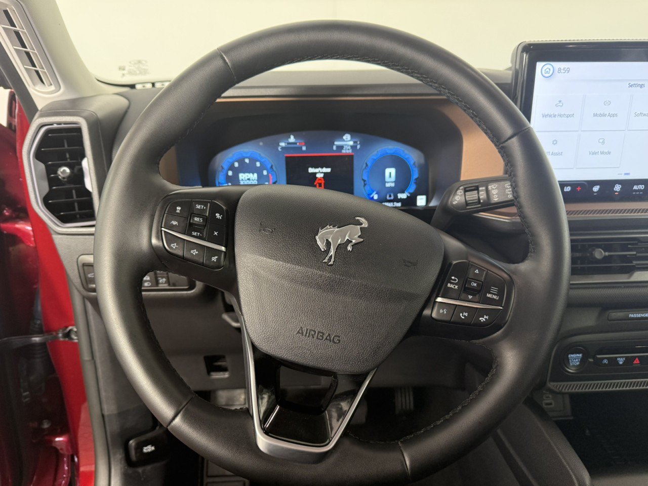 Certified 2025 Ford Bronco Sport Outer Banks w/ Outer Banks Tech Package+ AWD/4WD image 21