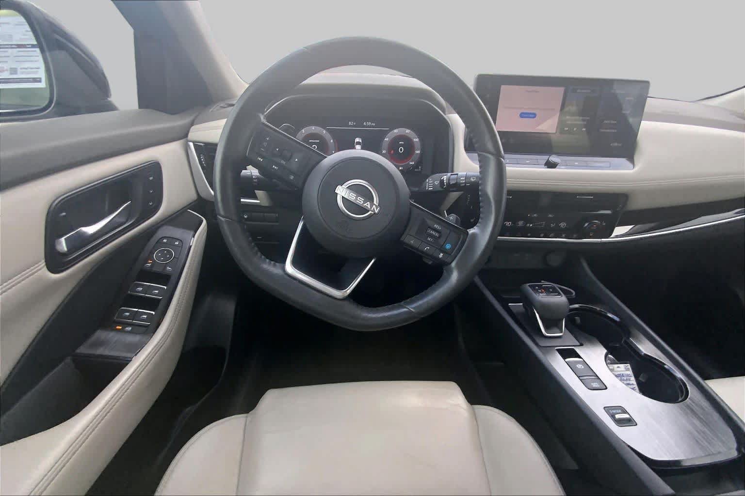 Used 2024 Nissan Rogue SL w/ SL Premium Package FWD image 6