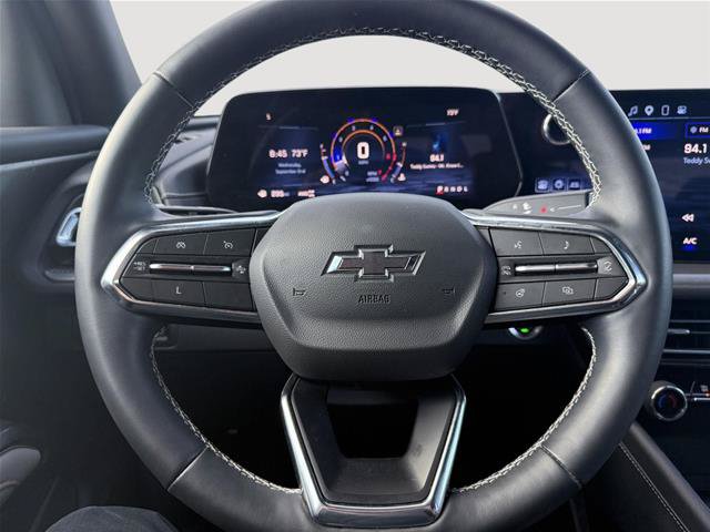 Used 2024 Chevrolet Traverse LT w/ Midnight/Sport Edition AWD/4WD image 13