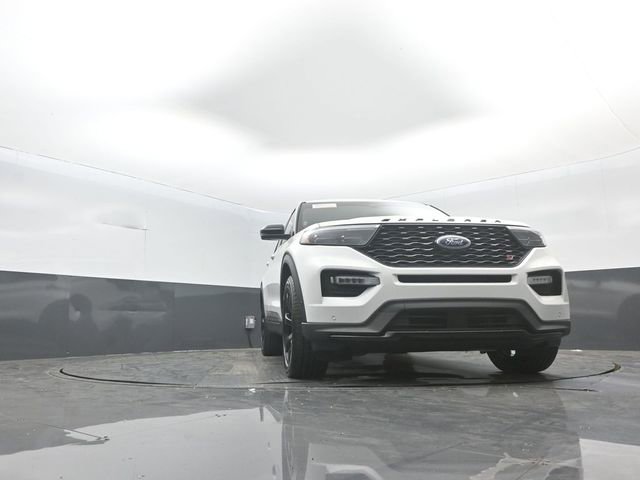 Certified 2022 Ford Explorer ST w/ Equipment Group 401A image 35