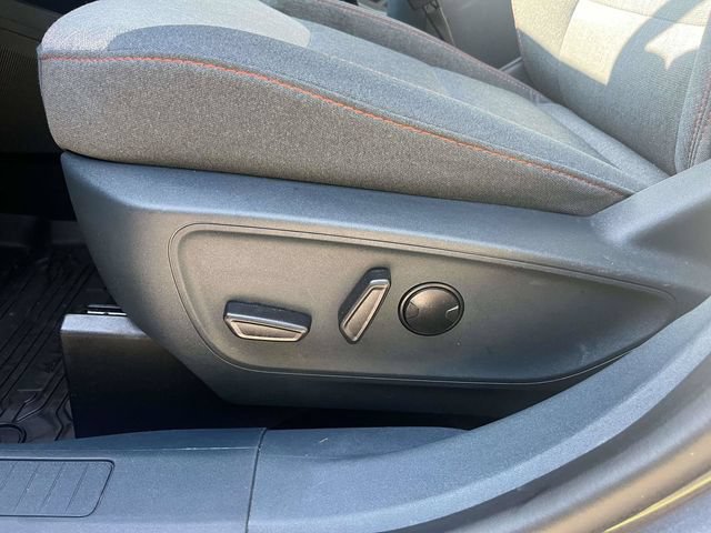 Certified 2024 Ford Maverick XLT w/ XLT Luxury Package AWD/4WD image 19