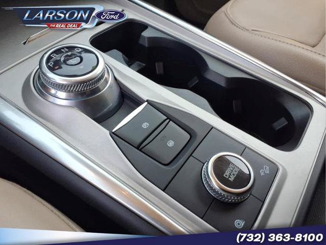 Certified 2023 Ford Explorer Limited AWD/4WD image 25
