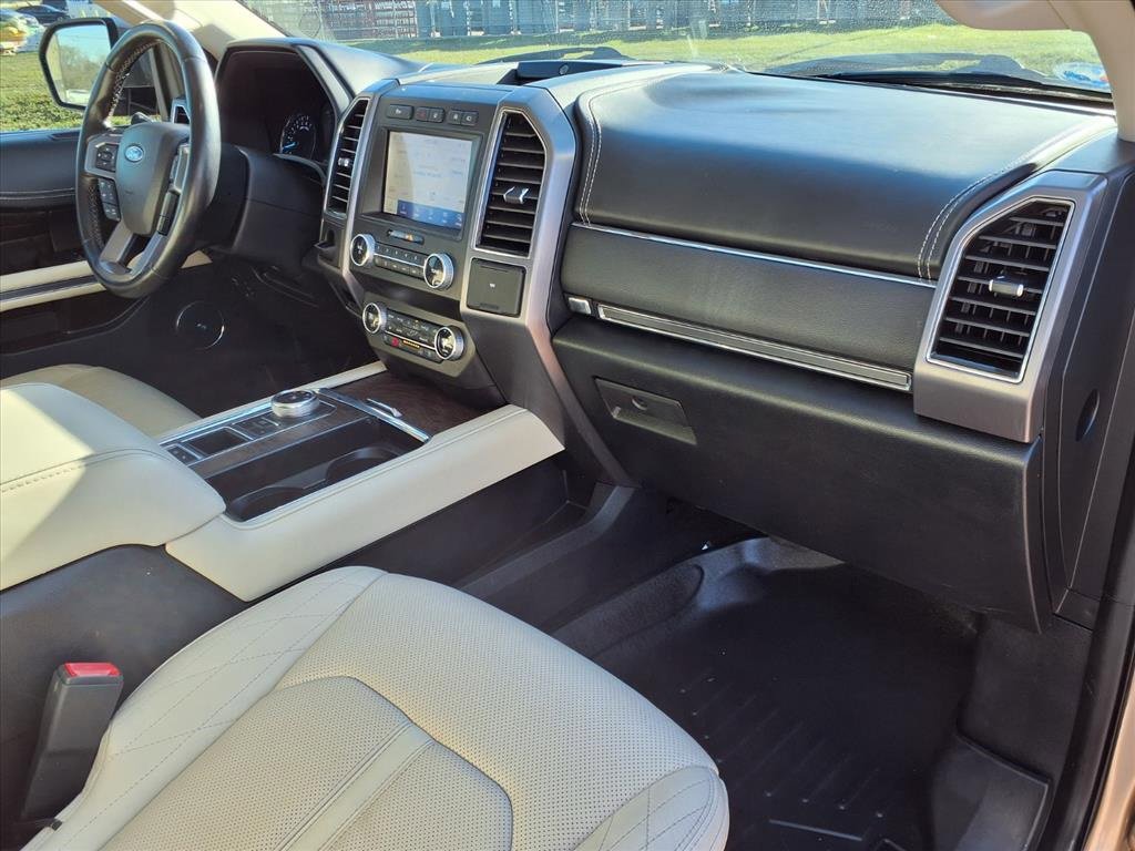 Certified 2020 Ford Expedition Platinum image 30