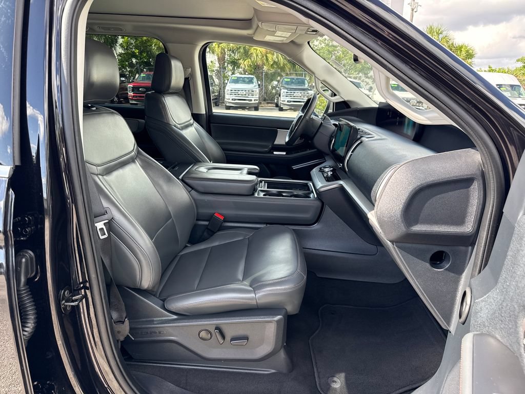 Certified 2025 Ford Expedition Active RWD image 29