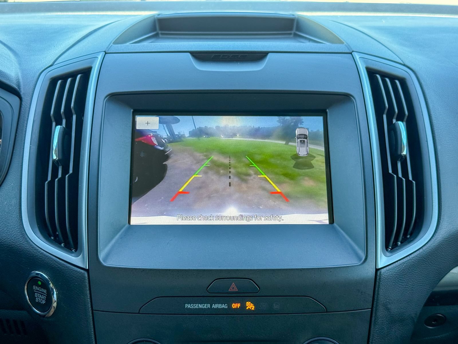 Certified 2020 Ford Edge SE FWD image 21