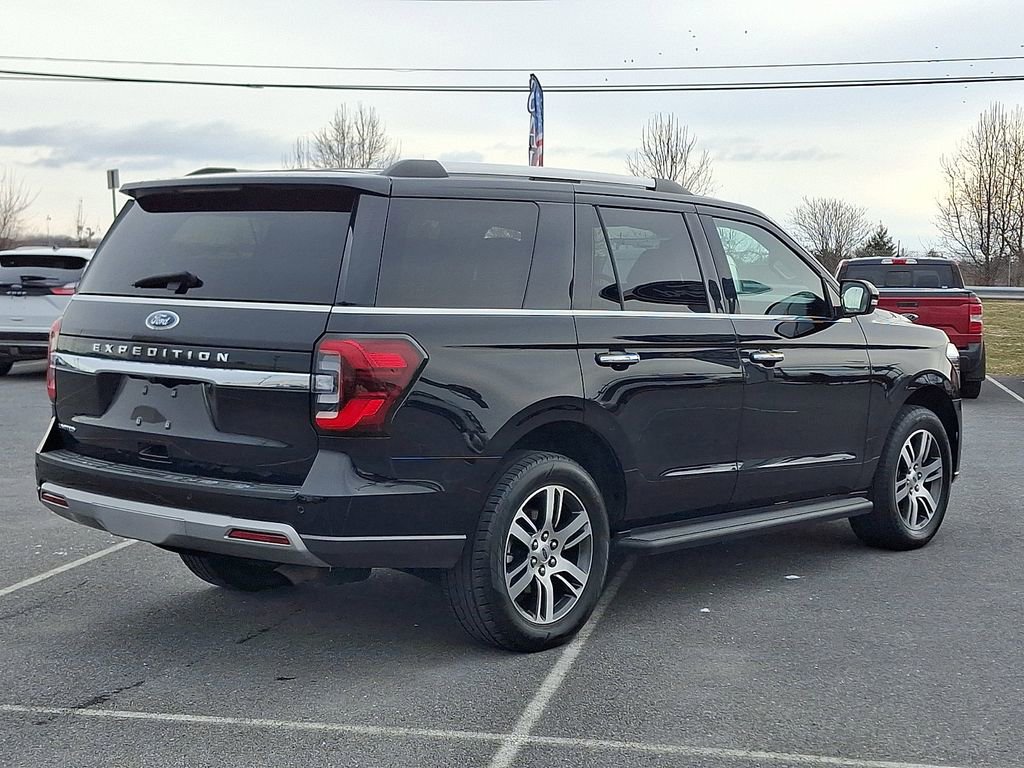 Certified 2024 Ford Expedition Limited image 6