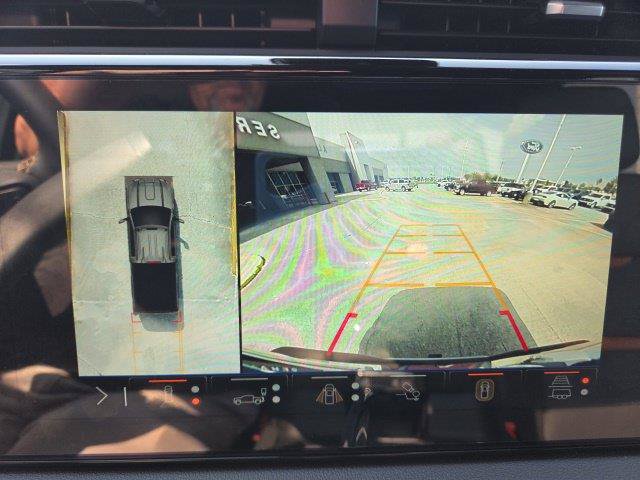 Used 2024 GMC Sierra 2500 AT4 w/ AT4 Premium Plus Package AWD/4WD image 41