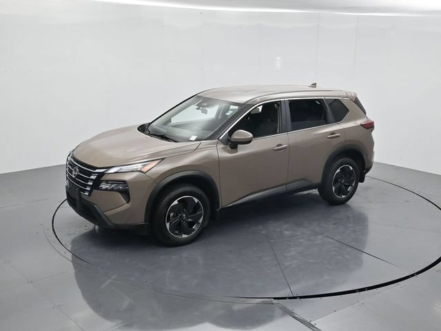 Used 2025 Nissan Rogue SV FWD image 42