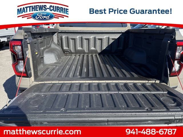 Certified 2025 Ford Ranger Lariat w/ Black Appearance Package image 14