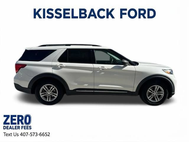 Certified 2022 Ford Explorer XLT w/ Class IV Trailer Tow Package RWD image 2