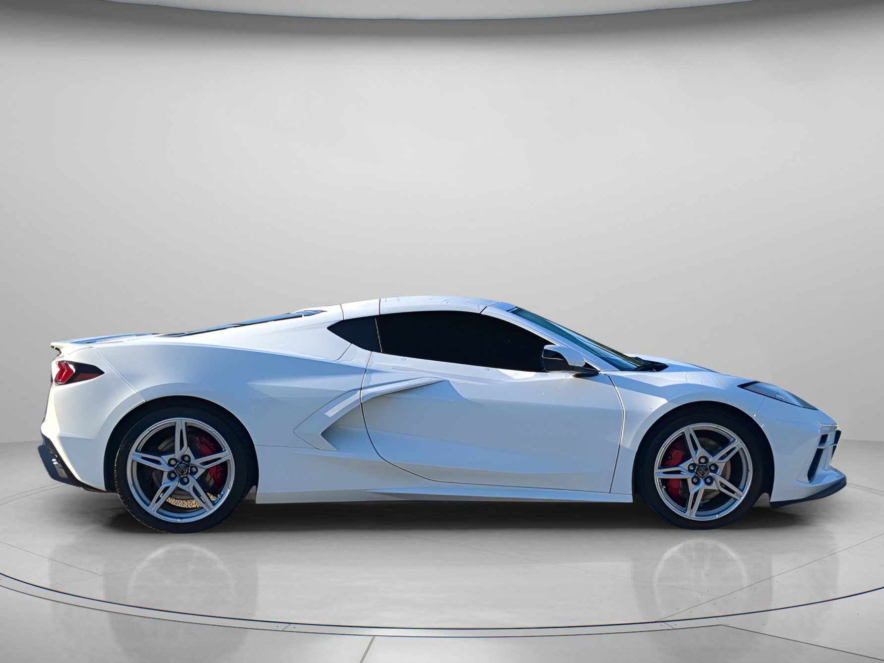 Used 2022 Chevrolet Corvette Stingray Preferred Cpe w/ Z51 Performance Package RWD image 39