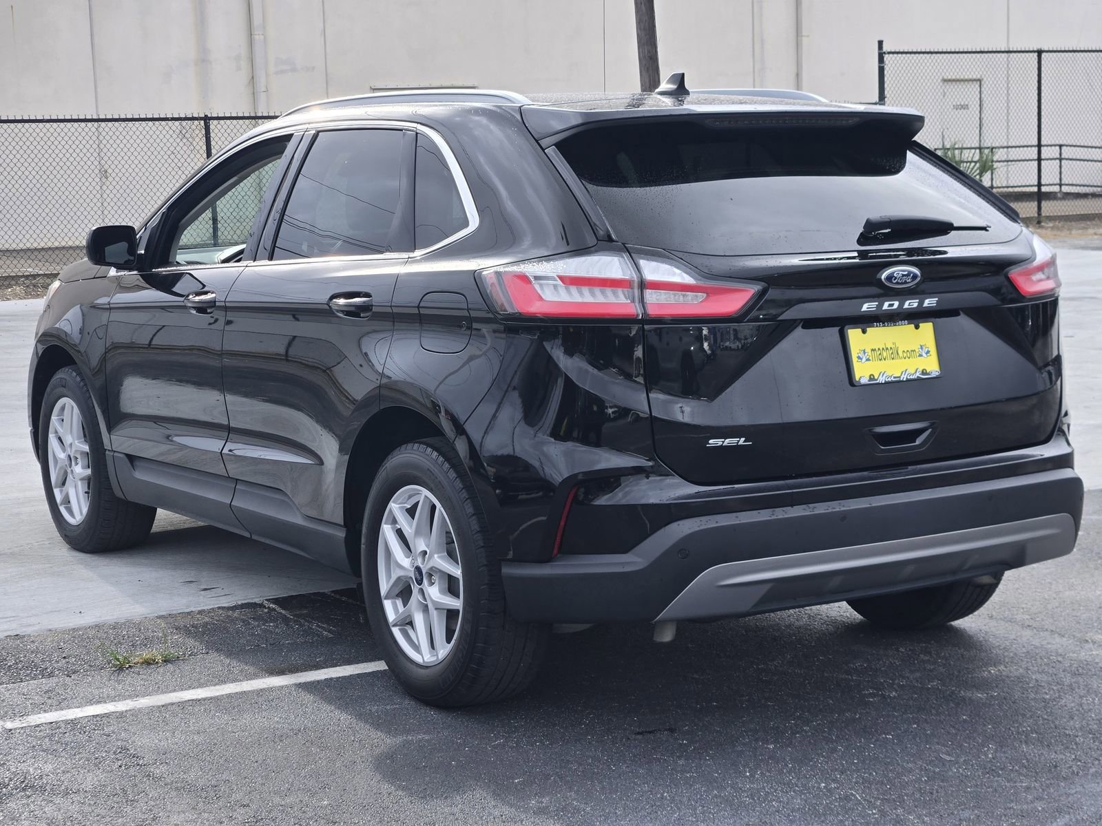 Certified 2021 Ford Edge SEL w/ Convenience Package image 5