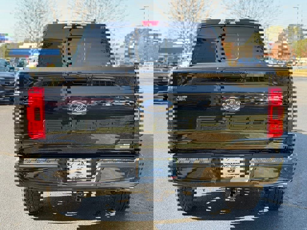 Certified 2022 Ford F150 Lariat w/ Equipment Group 502A High image 3